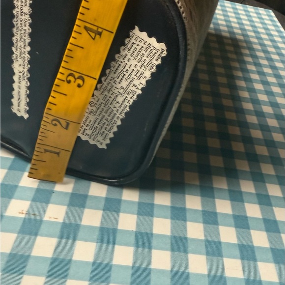 One-of-a-Kind Vintage Clamshell Open Purse Blue Cream Fabric - Picture 10 of 10